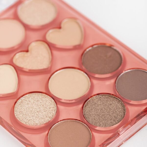 PALETA DE SOMBRAS PARA OJOS TRUE BEAUTY - Image 2
