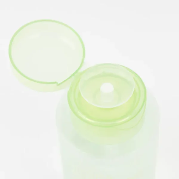 AGUA MICELAR PARA PIELES SECAS Y SENSIBLES 300ML - Image 2
